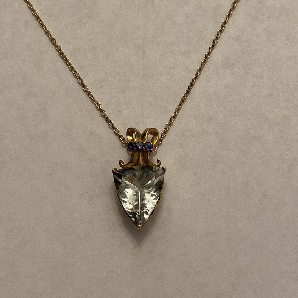 10k yellow gold, 5.43 Ct total weight Prasiolite slide pendant